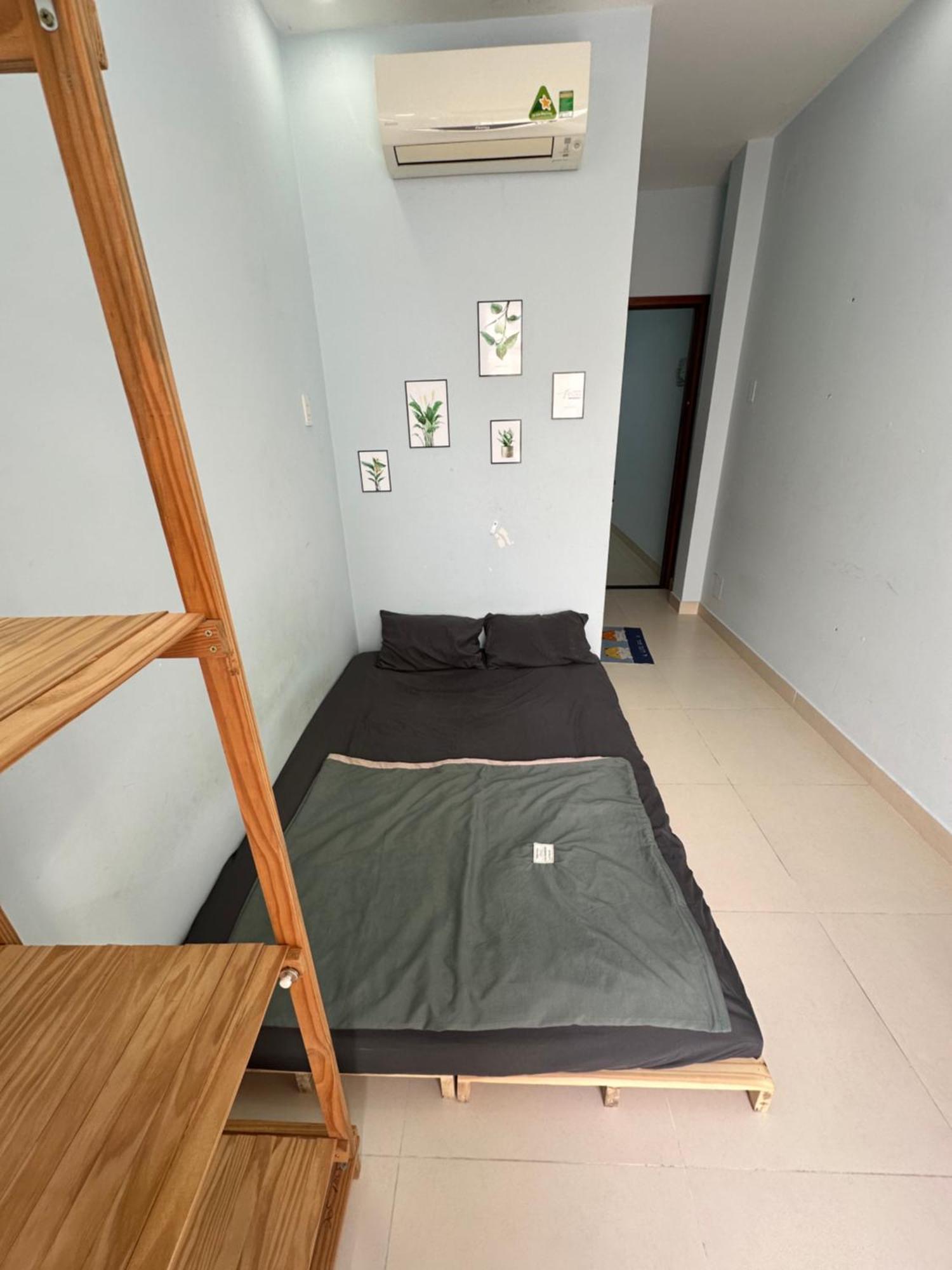 Nhà khách 207i61 Duong 3 Thang 2 Nattohome 1 Min To Vietnam Quoc Tu Pagoda *